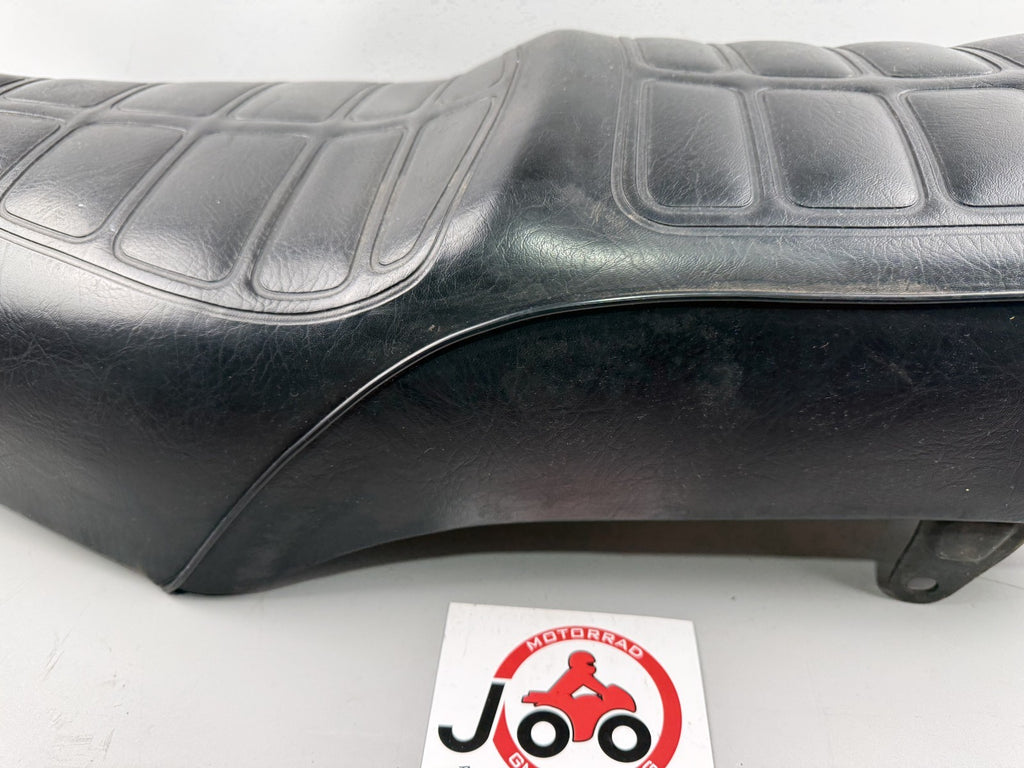 Suzuki GN250 NJ42A Sitzbank Seat Sitz Sitzkissen Bezug Polster
