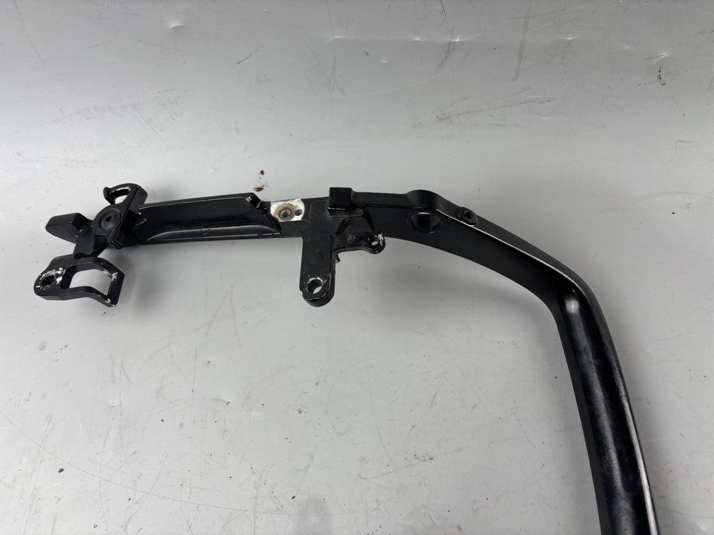 Honda CBR 1000F SC24 Soziusgriff Beifahrergriff Holder Halterung Spoiler