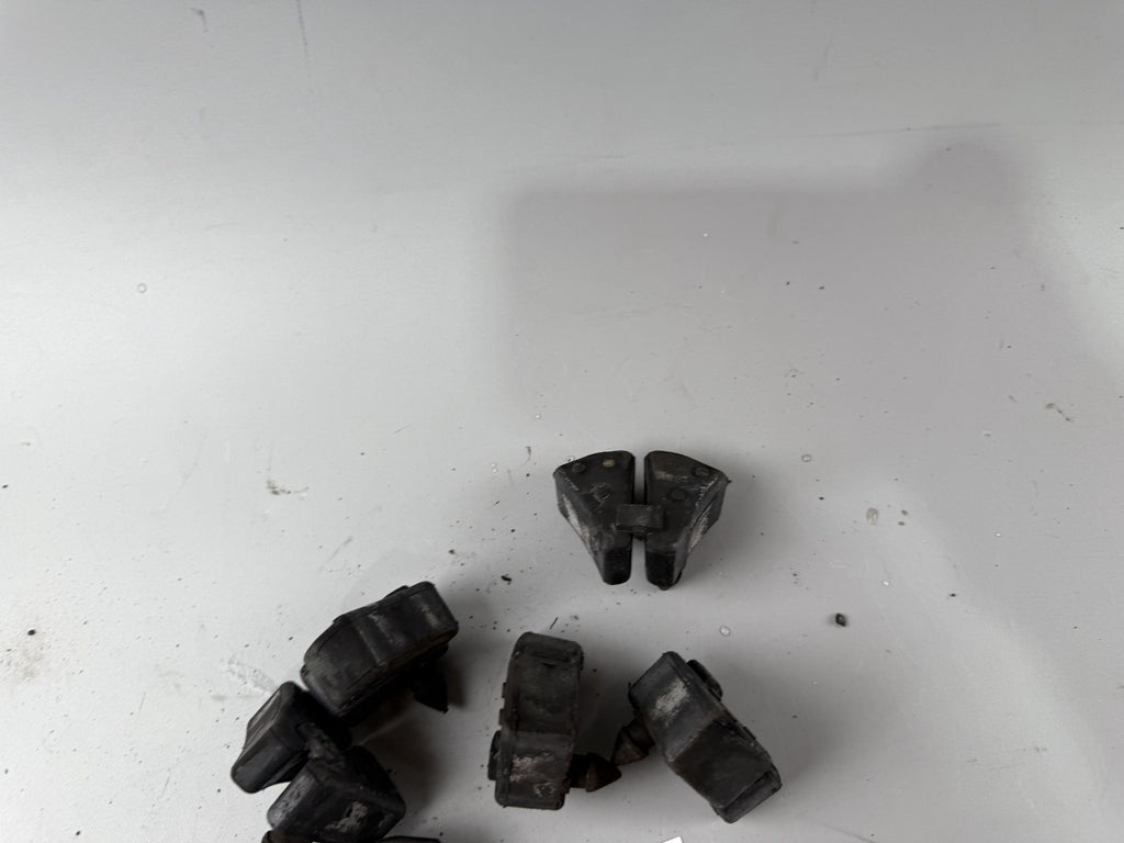Yamaha XS 400 12E Ruckdämpfer Vibrationsschutz Gummi Rubber