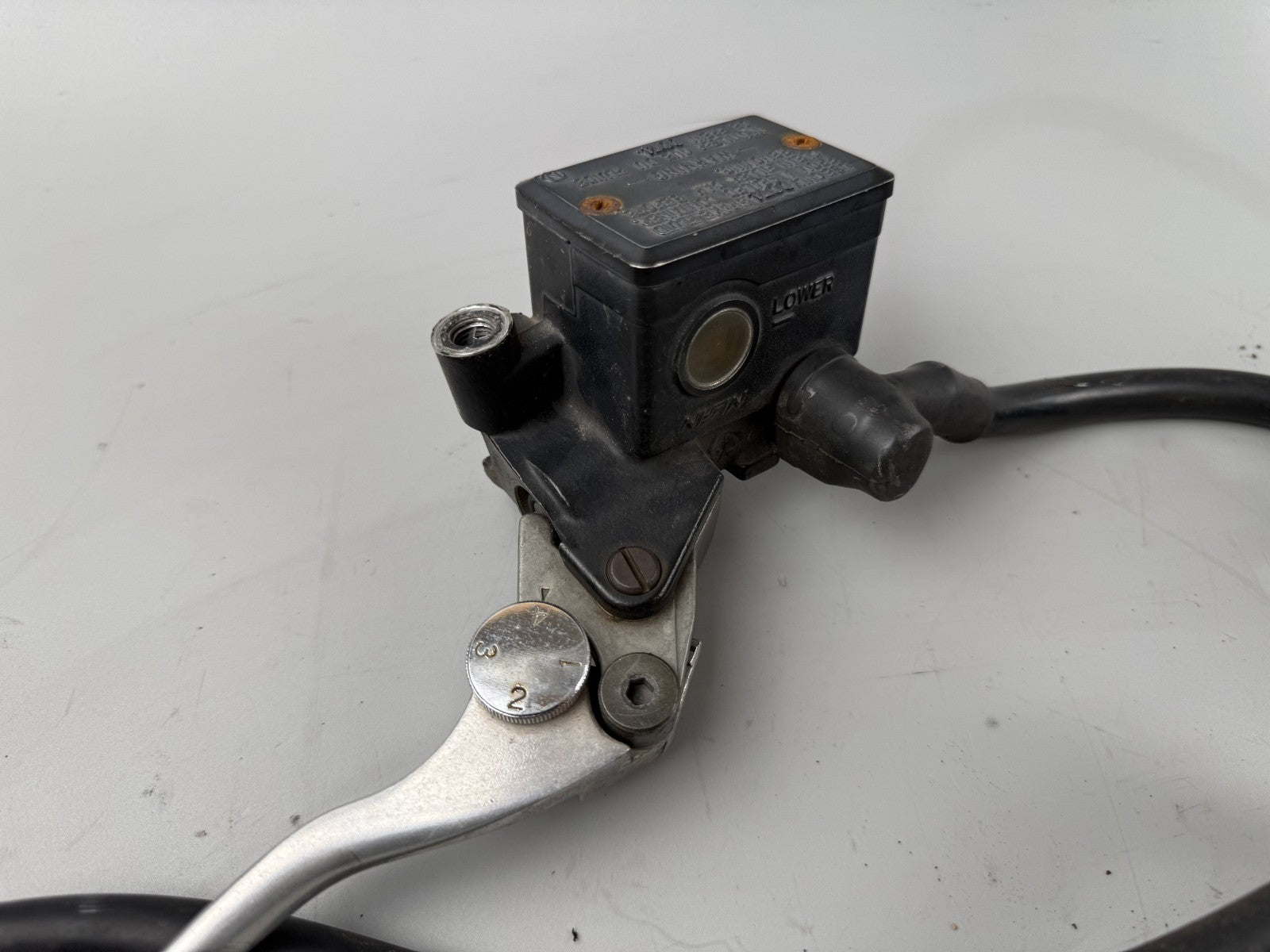 Kawasaki ZR-7 ZR750F Bremsanlage Brake Bremse Sattel Pumpe vorne front