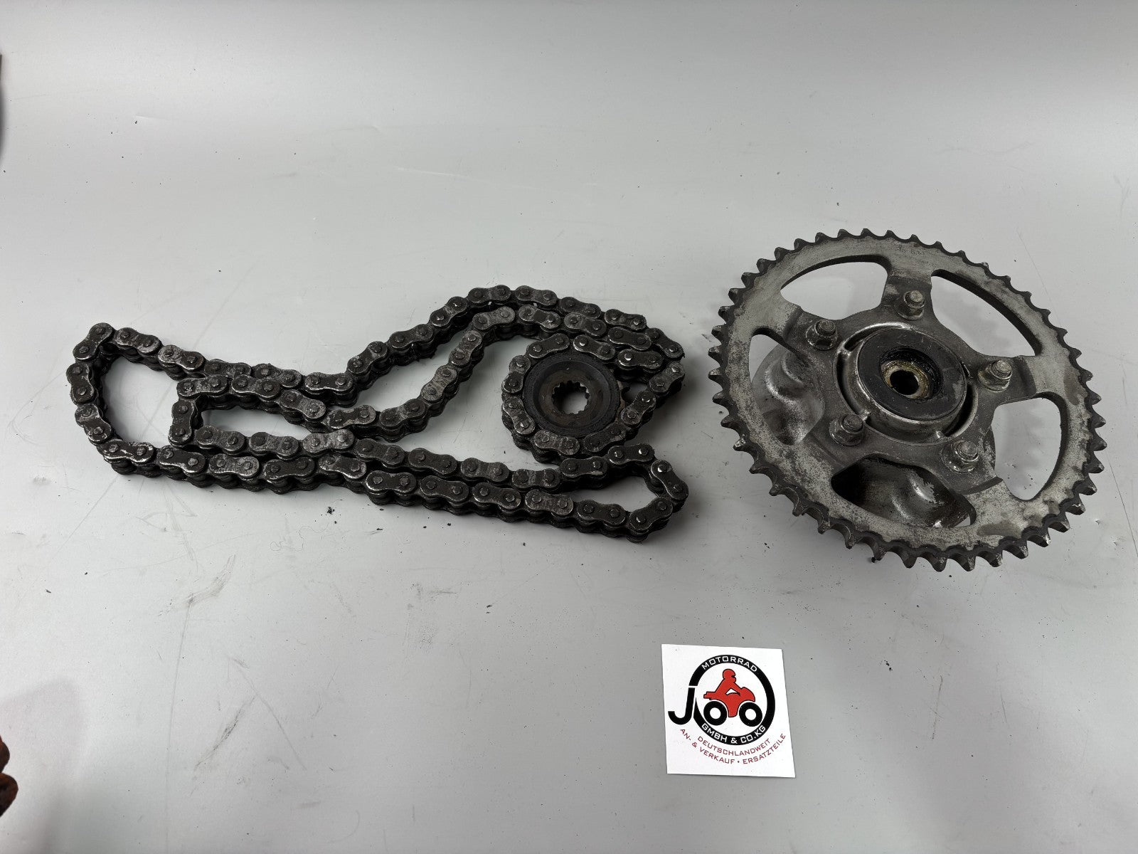 Suzuki GSX 750 F AK11 Kettensatz Kettenkit Chain Ritzel Kettenradträger