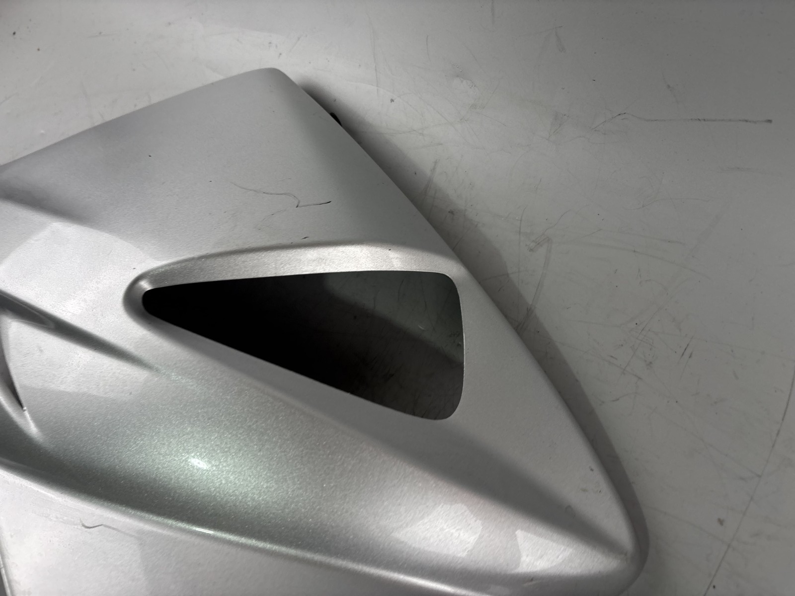 Honda CBF 600 S PC38 Kanzel Maske front Seitenverkleidung Cover Side links left
