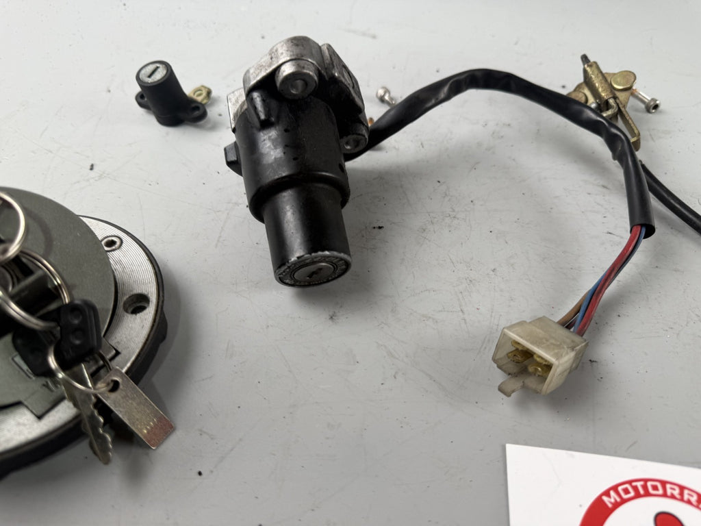 Yamaha XJ 600 Diversion 4BR 4LX Schlosssatz Schloss Zündschloss Key Lock Tank Si