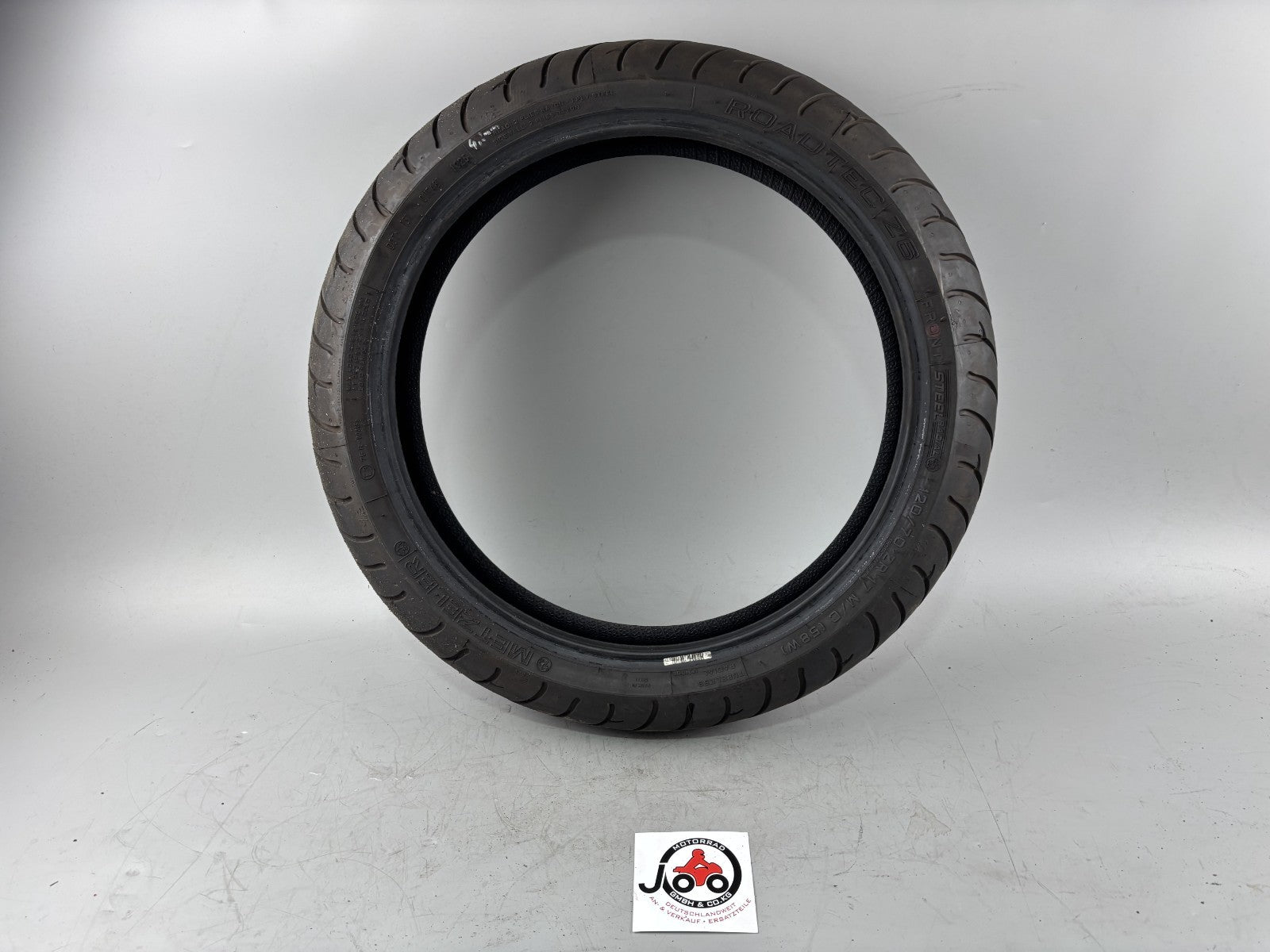 Motorrad Reifen Wheel 120/70 ZR17 Metzeler Roadtec Z6 13/2025 DOT 4,2mm