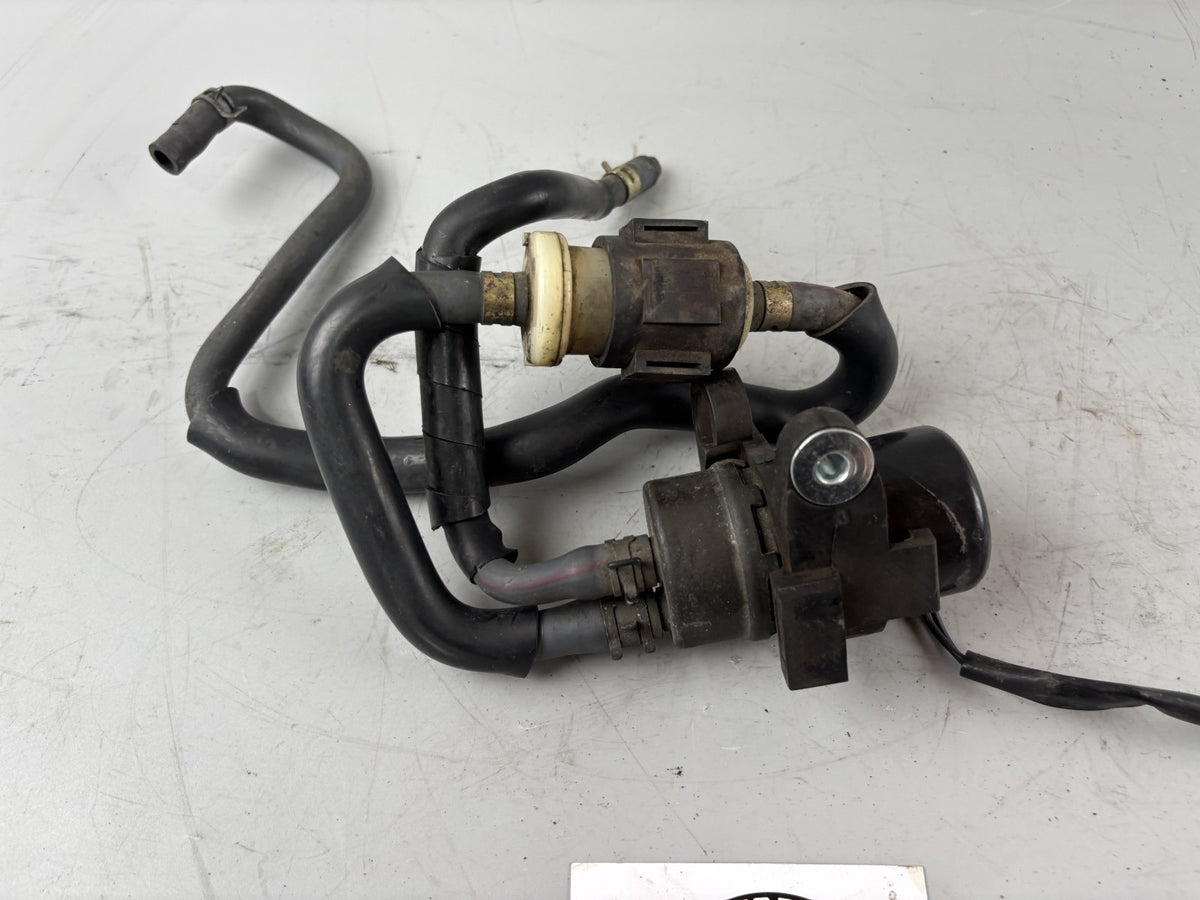 Yamaha FZS600 Fazer RJ02 Benzinpumpe Fuel Pump Gas Gasoline Kraftstoff