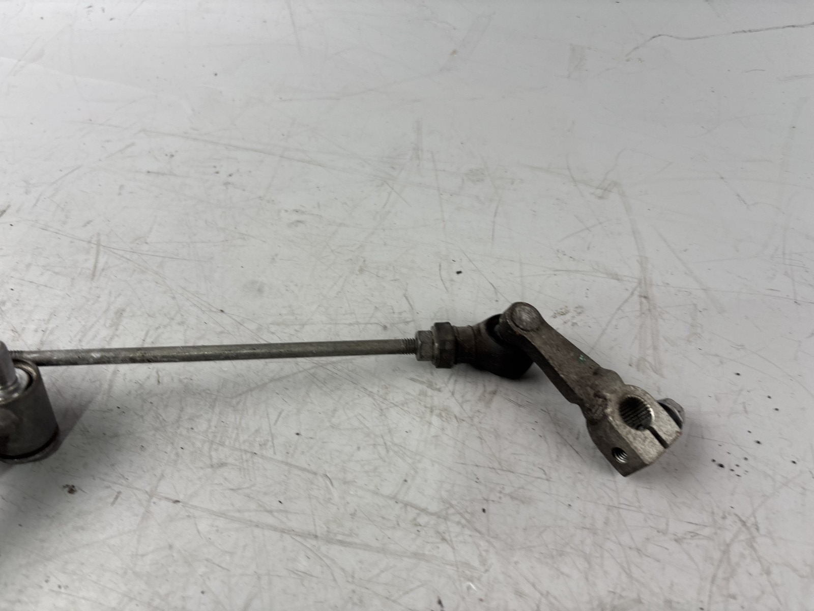 Honda CBF 600 S PC38 Schaltgestänge Schaltung Switch Schaltpedal