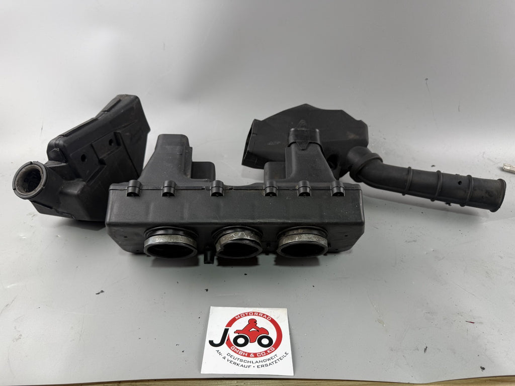 Triumph Speed Triple 900 T300B Luftfilterkasten Airbox Ansaugung