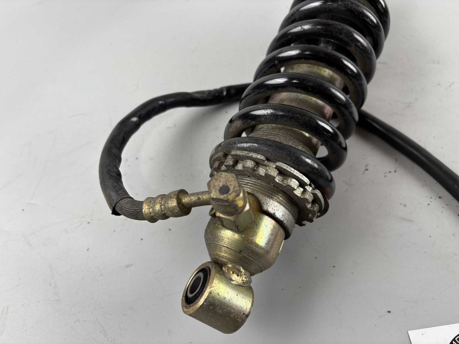 Suzuki GSX 750 F AK11 Federbein Stoßdämpfer Federung Absorber Fork