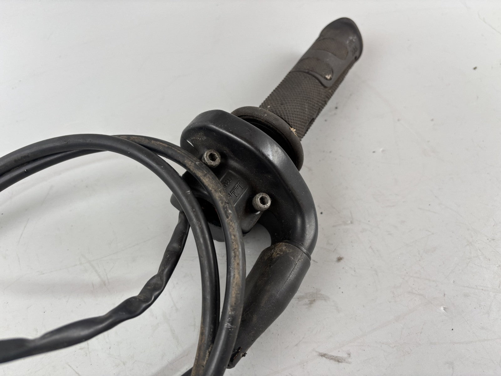 Yamaha SZR 660 Belgarda 4SU Lenkerschalter Handlebar Switch recht right Gasgriff