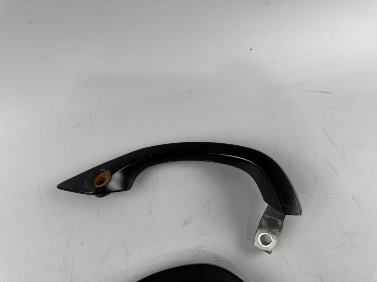 Kawasaki ZR-7 ZR750F Soziusgriff Griff Holder Spoiler Beifahrergriff