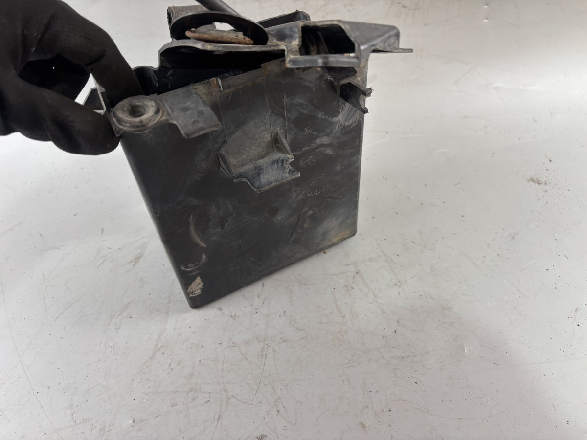 Yamaha XV700 Virago 56E Batteriefach Halterung Staufach Hodler Halterung