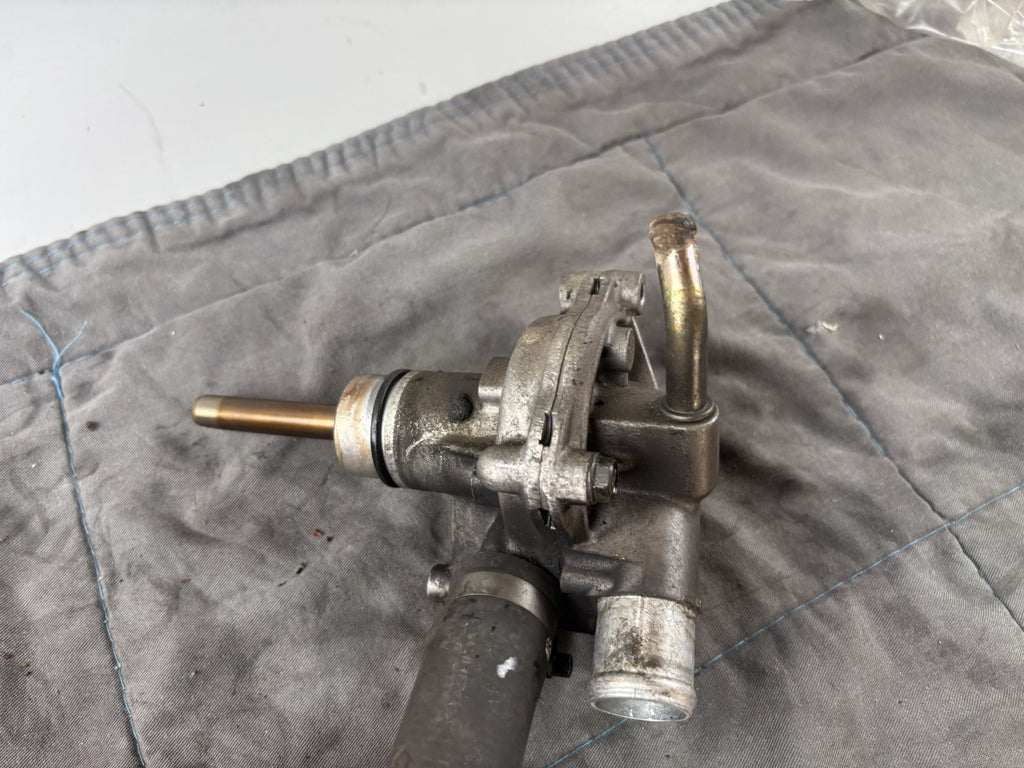 Honda CB 600 F Hornet PC34 Motor Engine Thermostat Einfüllstutzen Cooler Kühler