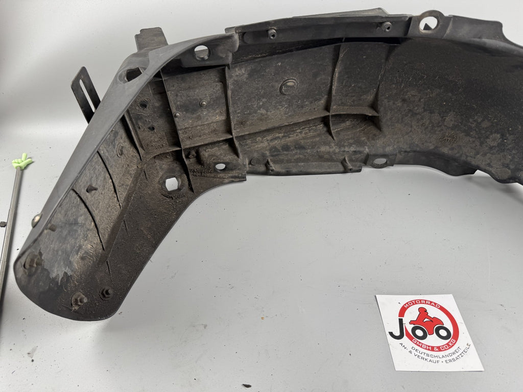 Suzuki GSX 750 AE Inazuma Heckuntersicht Spritzschutz Cover Radlauf Fender