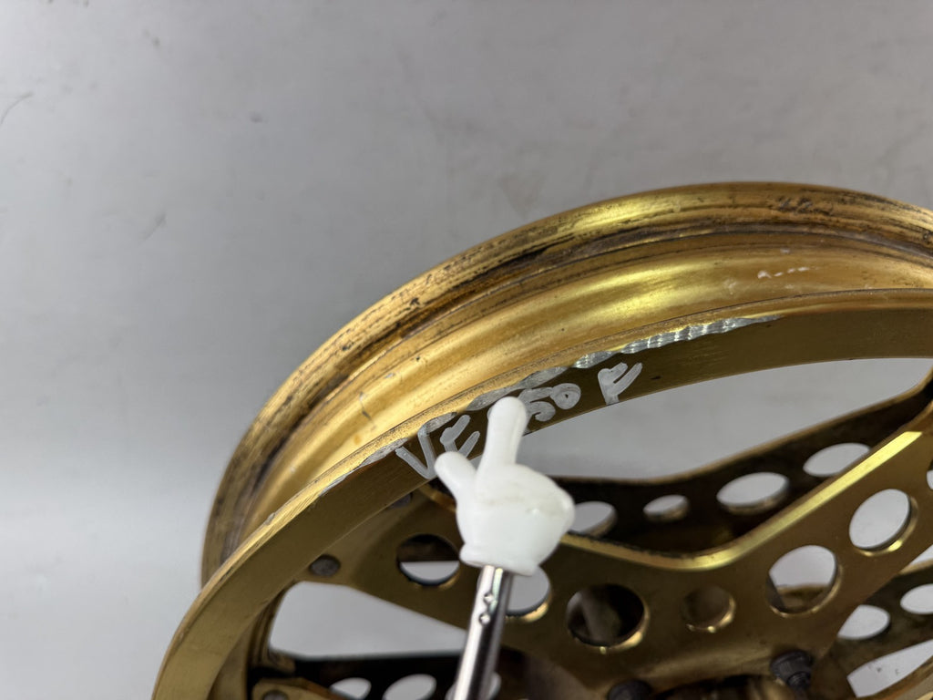 Honda VF 750 F RC15 Vorderradfelge Wheel Felge vorne front Rad RIM