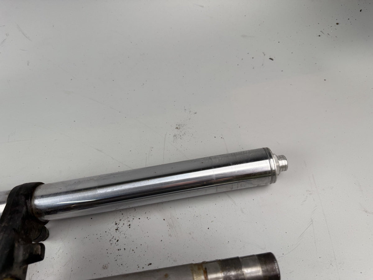 Honda VFR800 RC46 FI Gabel Standrohr Tauchrohr Fork Federung Federbein