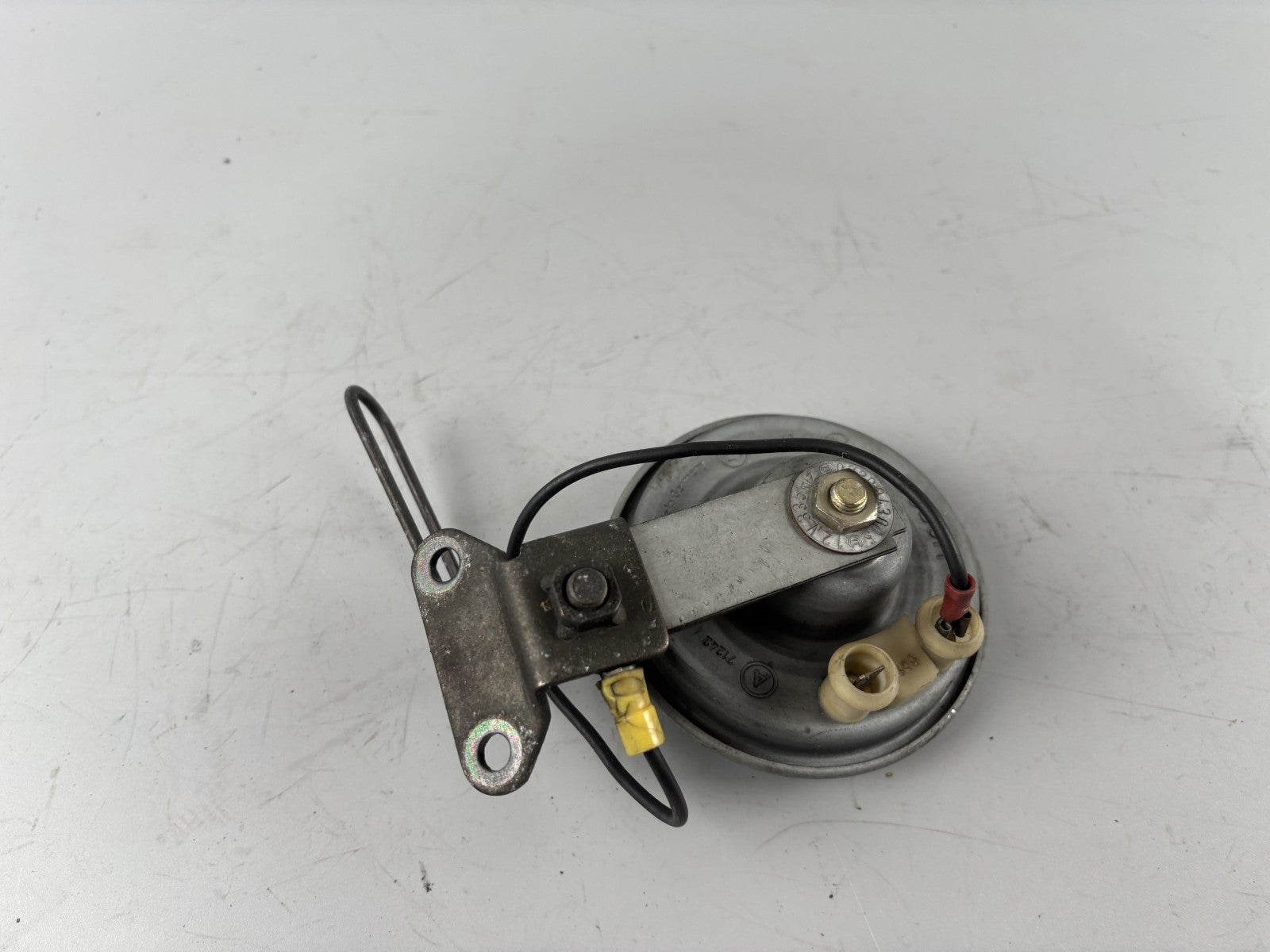 Honda VF 750 F RC15 Hupe Horn Signal