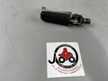 Yamaha FZS600 Fazer RJ02 Fußraste Foot Hangers Step rechts right vorne front