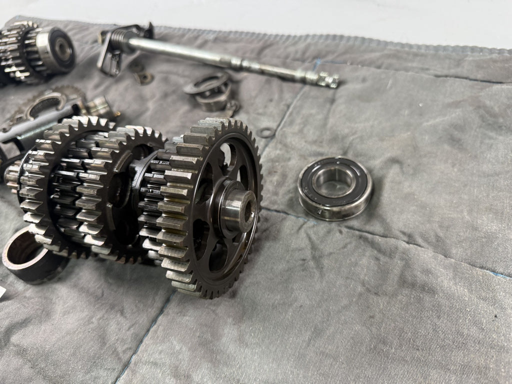Yamaha XJR1200 4PU Getriebe Getriebewelle Zahnrad Schaltklaue Walze Motor Engine
