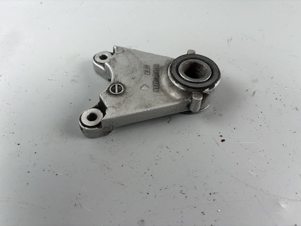 Kawasaki ZRX1100 ZRT10C Bremssattel Halter hinten Aufnahme Bremse