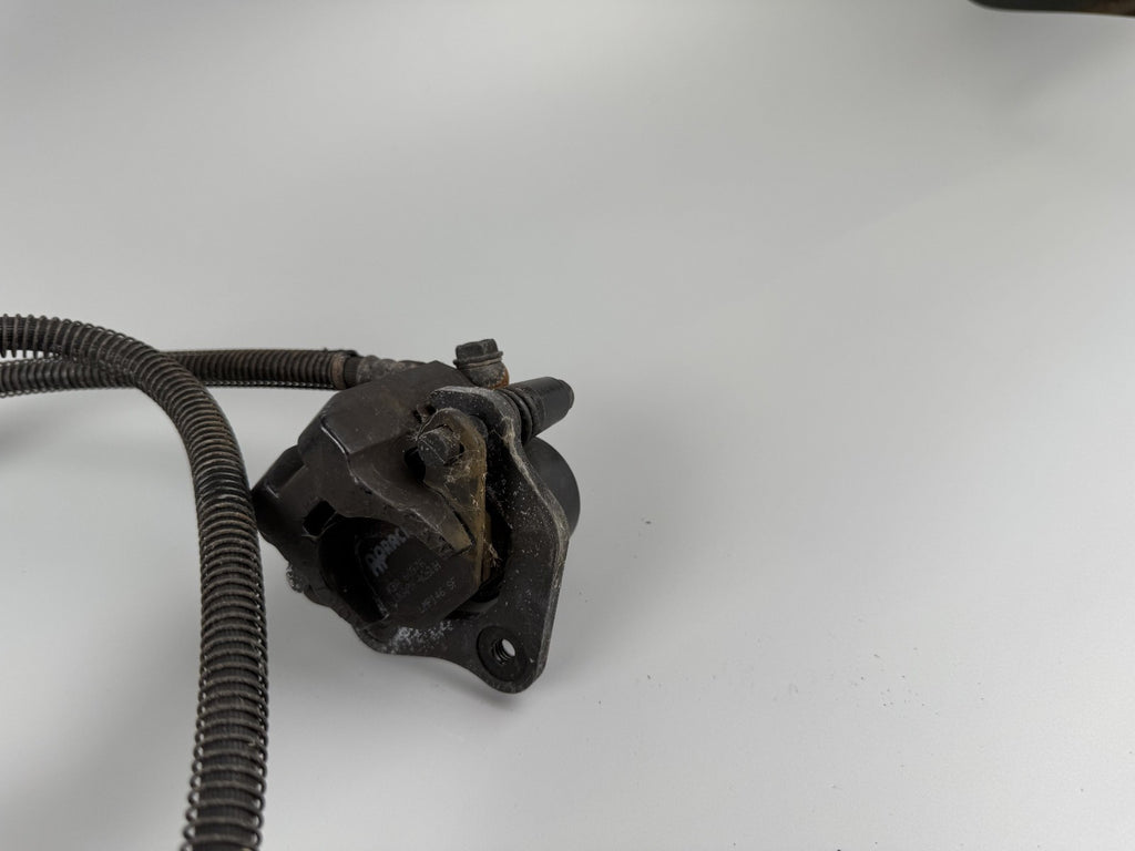 Kawasaki EX500A GPZ500S Bremsanlage Brake Bremse vorn front Sattel Pumpe
