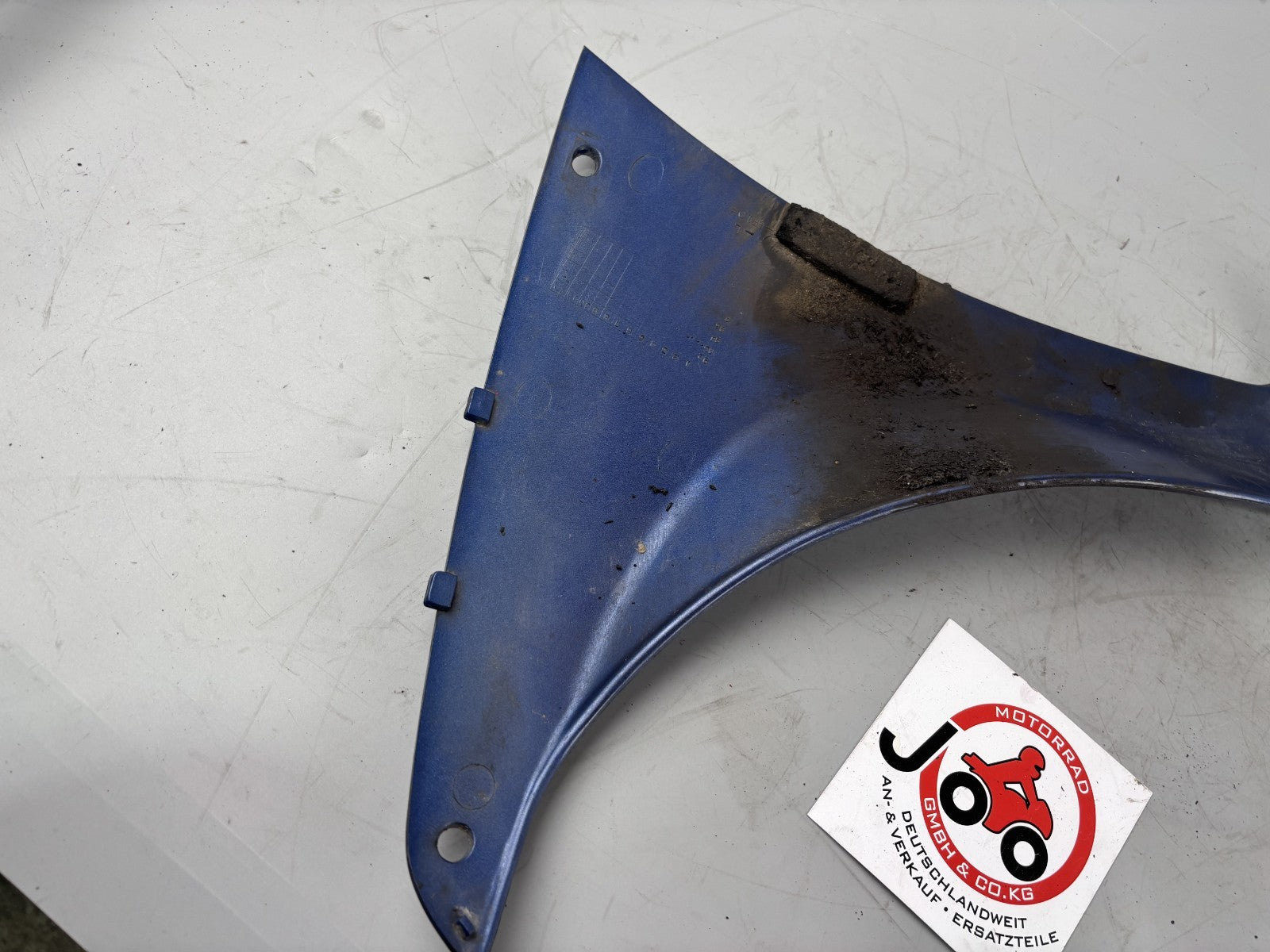 Suzuki RF 600 R GN76A Abdeckung Innen Verkleidung Spoiler Bug Bugspoiler links