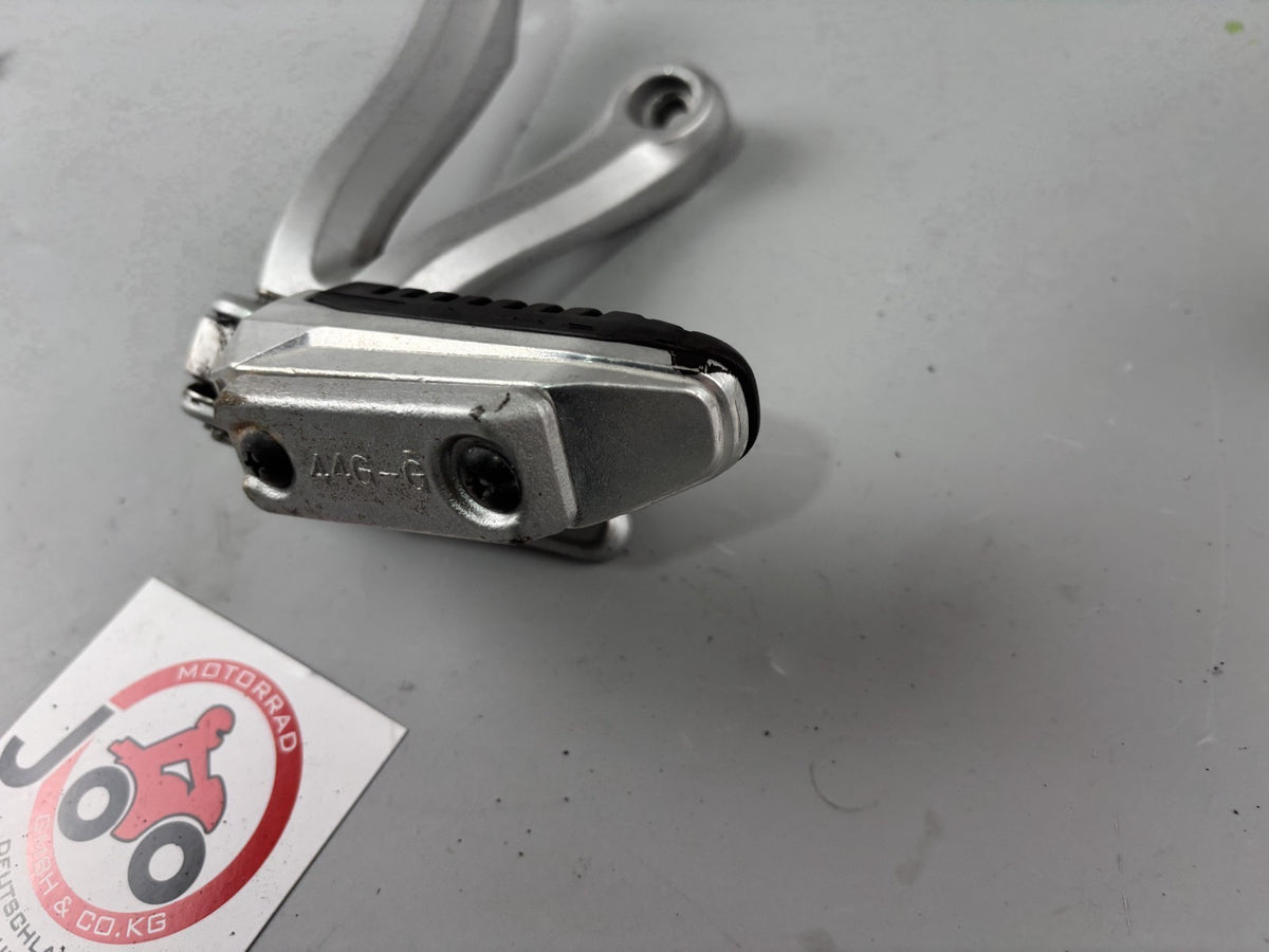 Suzuki GSX 650 F FA WVCJ Soziusfußraste Foot Step Hangers Beifahrer hinten links