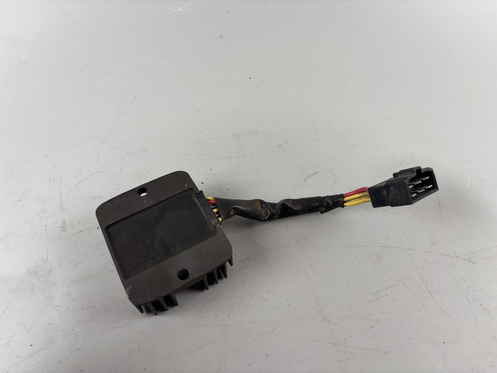 Suzuki DR 800 S DR BIG SR43 A/B Gleichrichter Ignition Spannungsregler Electric