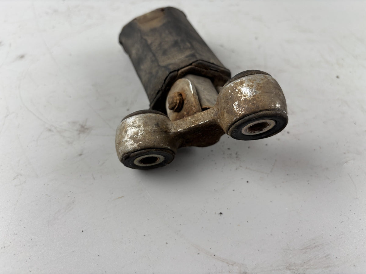 Yamaha XV700 Virago 56E Fußraste Foot Hangers Step rechts right