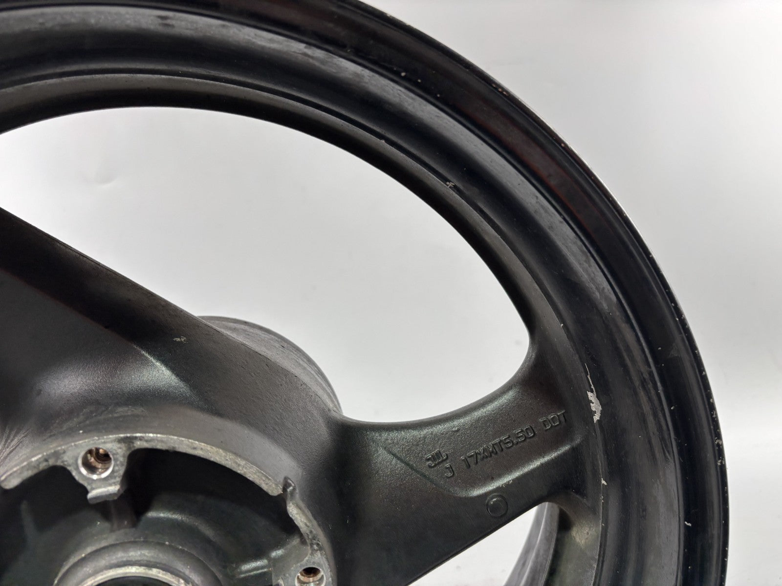 Honda VTR1000 F SC36 Firestorm Hinterradfelge Felge Rim Rad hinten back Reifen