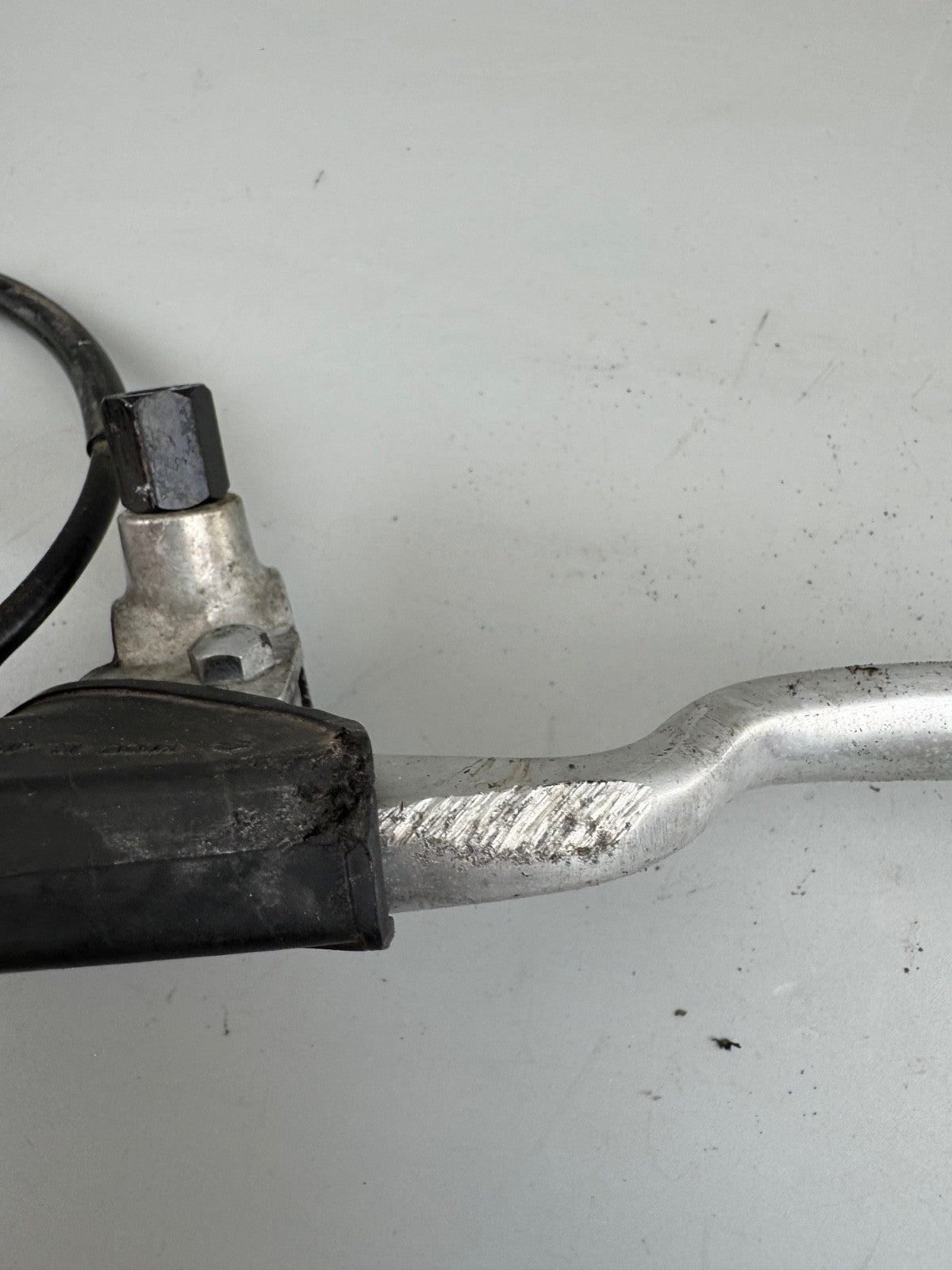 Suzuki DR 125 SF44A Kupplungshebel Kupplungsarmatur Kupplungszug Clutch