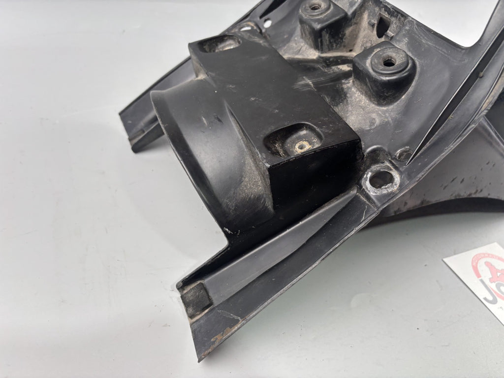 Honda VF 750 F RC15 Radlauf Kennzeichenhalter Heck Fender Spritzschutz