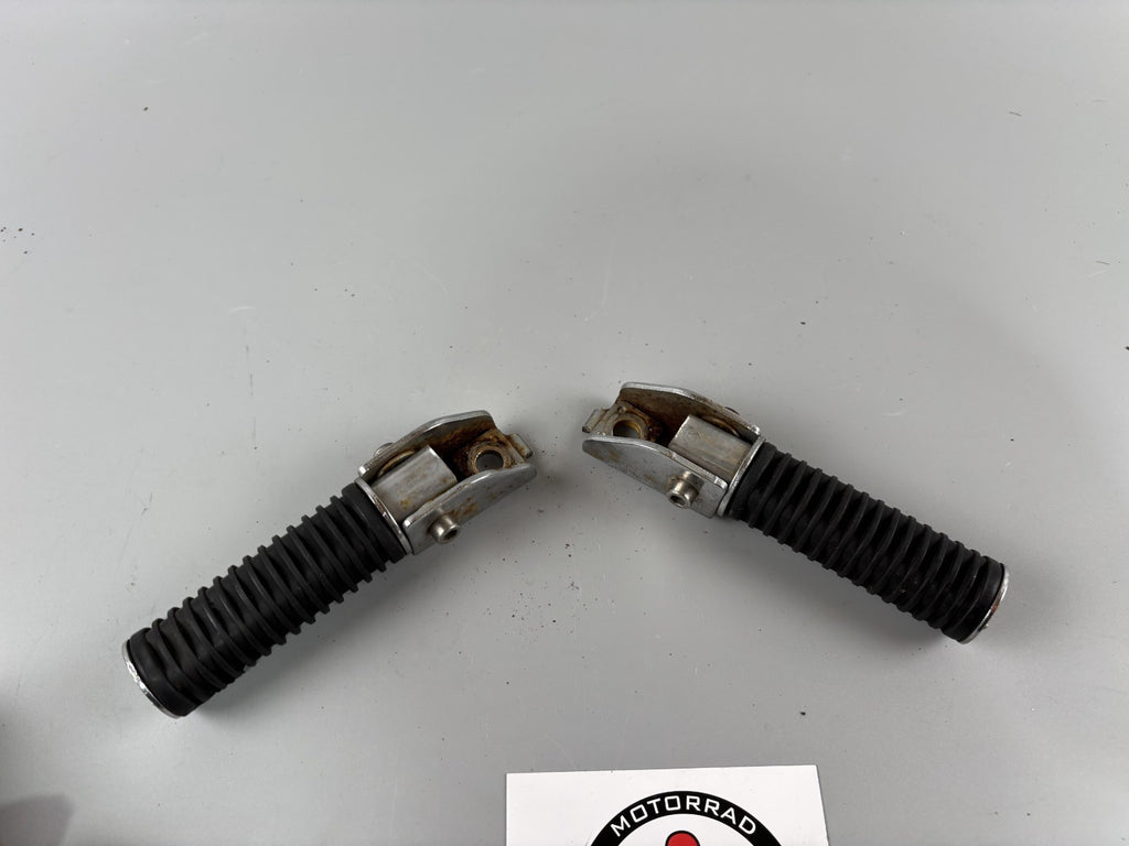 Honda CX500 C PC01 Güllepumpe Soziusfußrasten Fußraste Foot Hangers rechts links