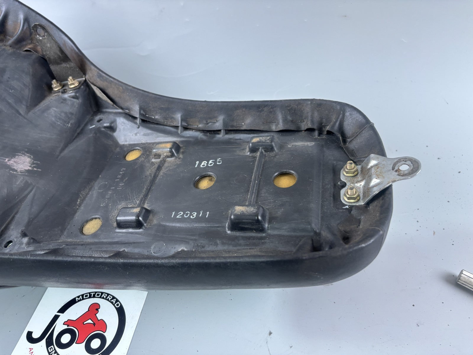 Kawasaki BN125A EL125 Eliminator Sitzbank Sitz Seat Bezug Kissen
