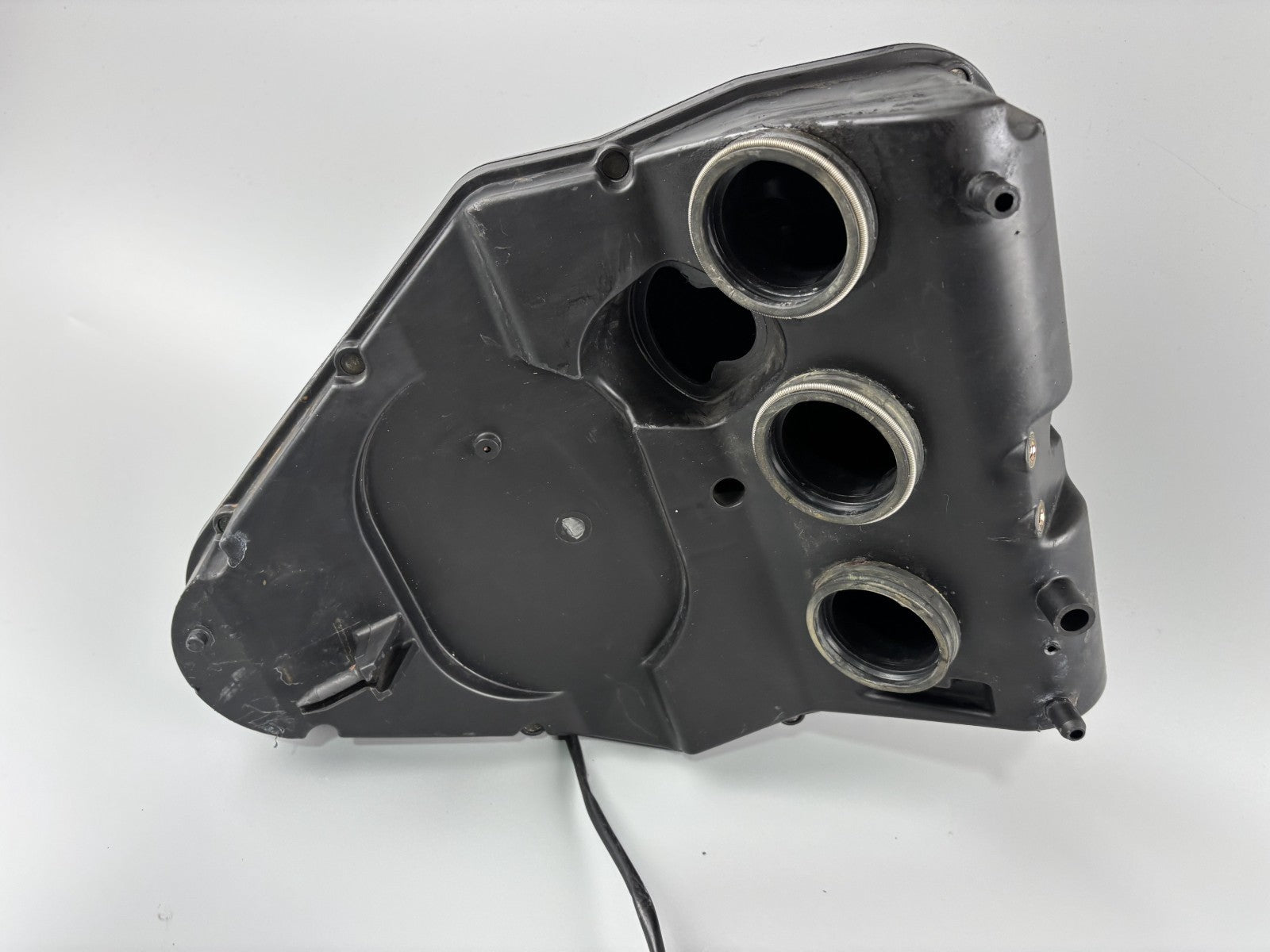 Triumph Daytona 955i T595 N 2002 Luftfilterkasten Airbox Ansaugung