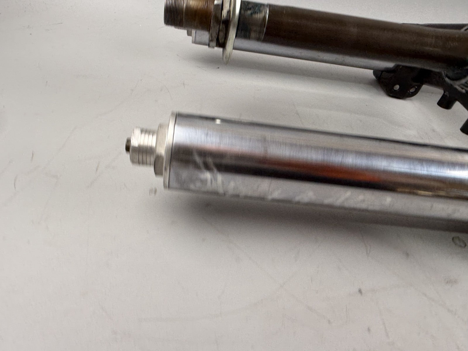 Triumph Daytona 1200 T300D Gabel Tauchrohr Standrohr Fork Absorber Federung vorn