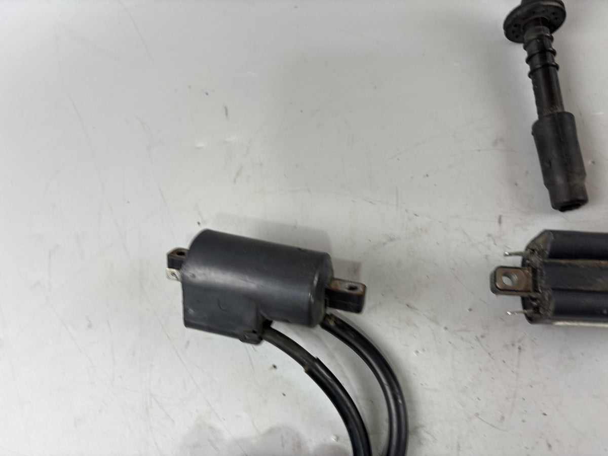 Suzuki GSX-R 1100 W GU75C Zündspule Zündstecker Zündkabel Ignition