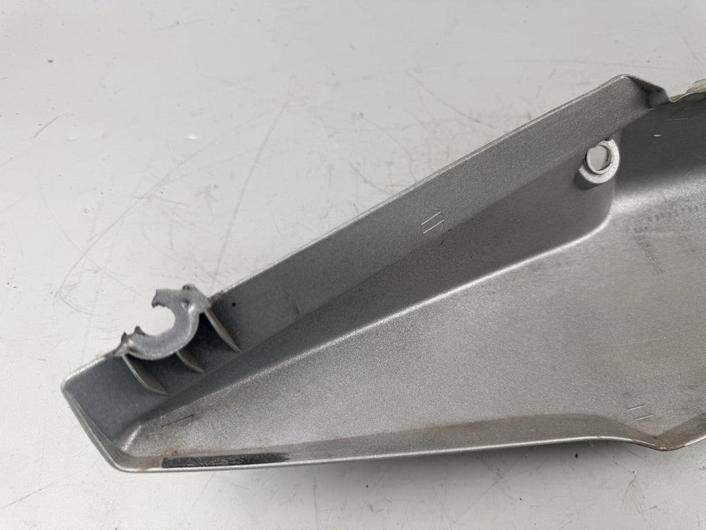 Honda CBF 600 S PC38 Seitenverkleidung Sidecover Abdeckung fairing rechts right
