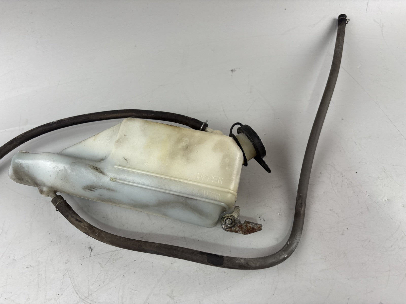 Honda VTR1000 F SC36 Firestorm Flüssigkeitsbehälter Ausgleichsbehälter Tank
