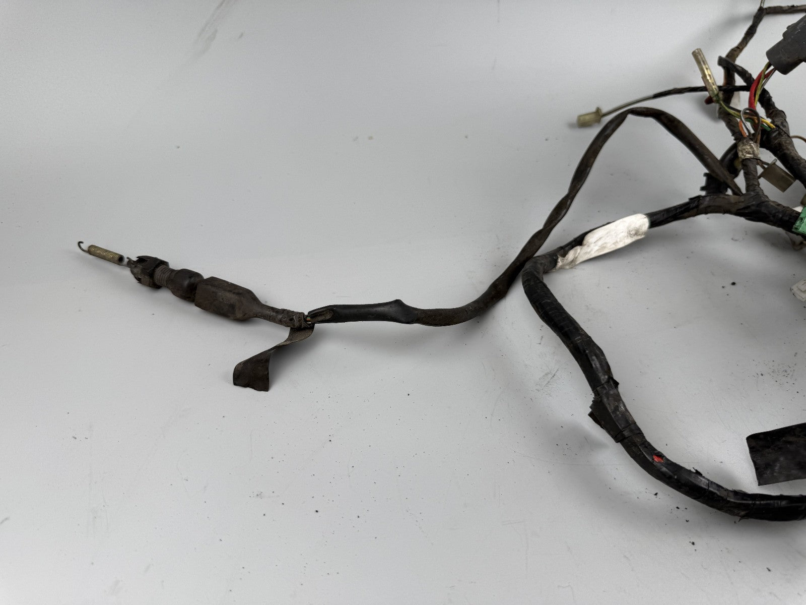Suzuki GSF600 GN77B Bandit Kabelbaum Anschluss Cable Electric Relais