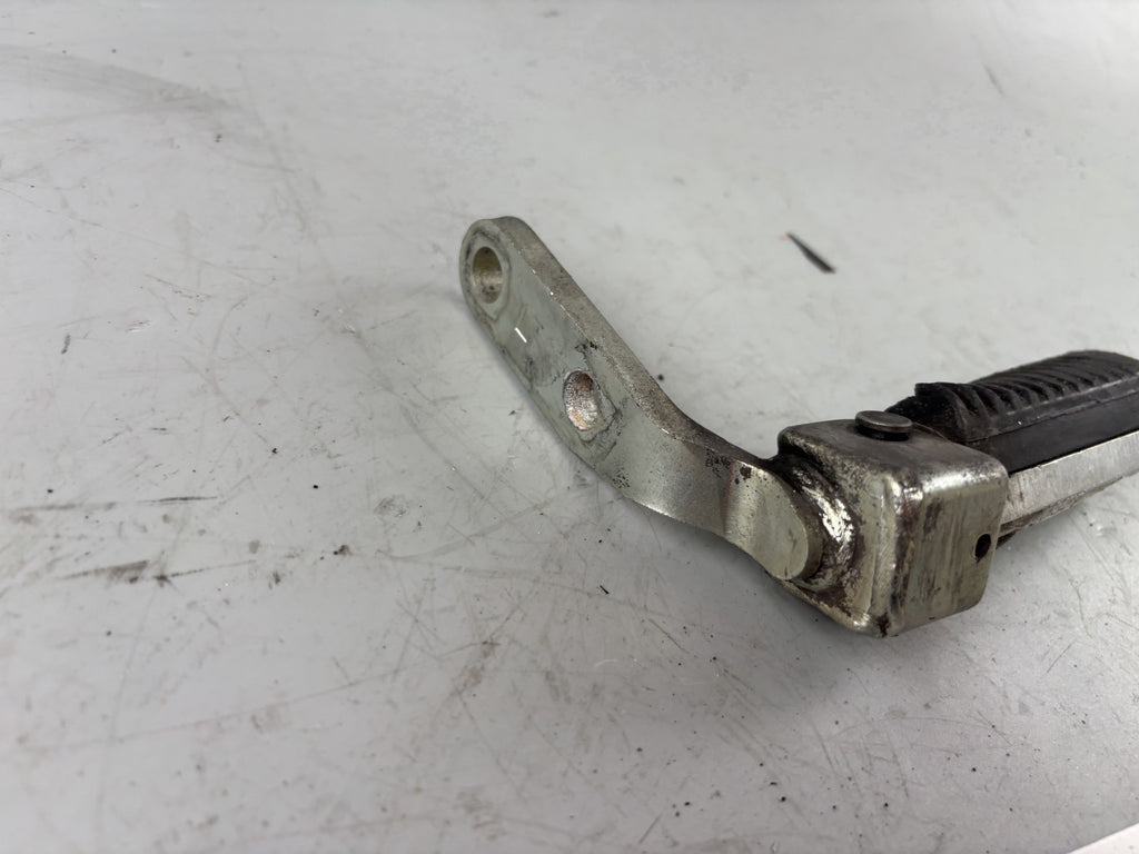 Suzuki GSX 750 AE Inazuma Fußrasten Footsteps vorne Front Hangers links