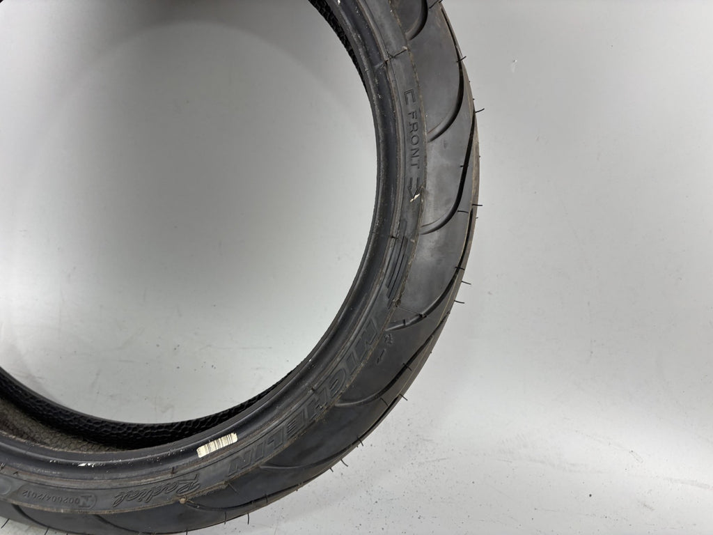 Motorrad Reifen Wheel 120/60 ZR17 Michelin Pilot 12/2022 DOT 5mm