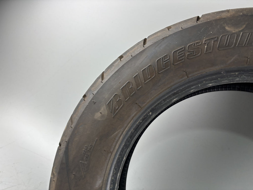 Motorrad Reifen Wheel 140/90 15 Bridgestone Exedra Max 12/2023 DOT 6,5mm