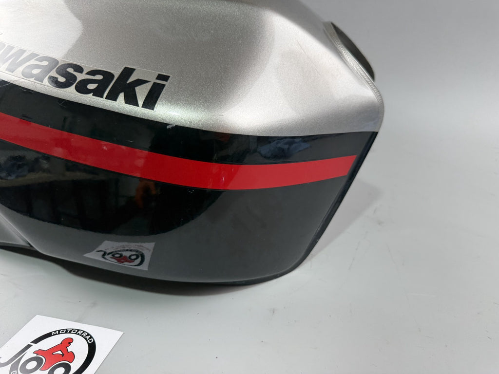 Kawasaki ZRX 1200 S Tank Treibstoff Kraftstoff Fuel Gas Gasoline