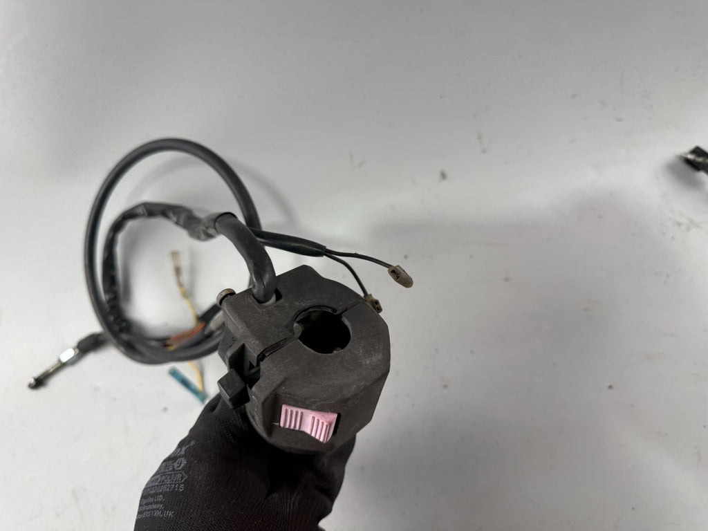 Suzuki GS 500 E GM 51 B Lenkerschalter Lenkerarmatur rechts right Electric