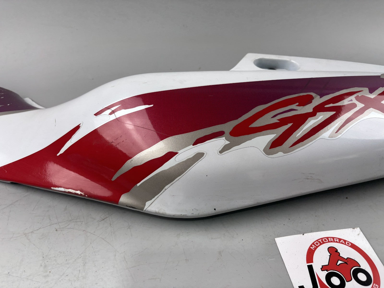 Suzuki GSX-R 750 W GR7BB Seitenverkleidung Sidecover links left hinten Cover