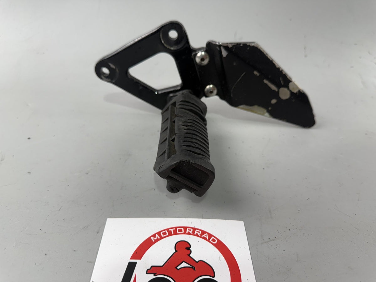 Suzuki GS 500 E GM 51 B Fußrastenanlage Fußraste Foot Step Hangers links left
