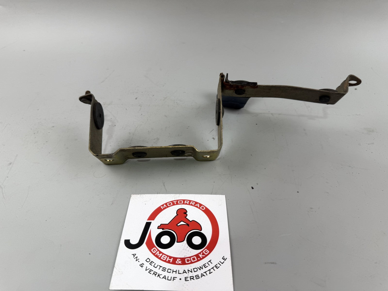 Honda CX500 Batteriehalter Batterieaufnahme Batteriehalterung