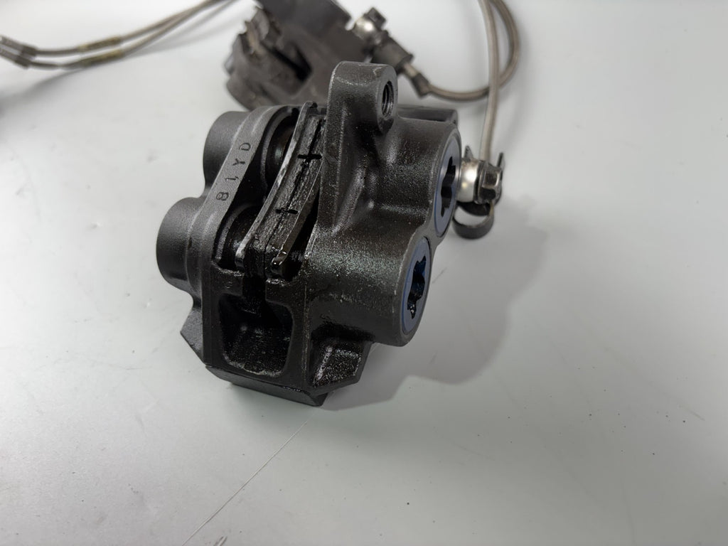 Yamaha FZS600 Fazer RJ02 Bremsanlage Brake Bremse Pumpe Sattel vorne front