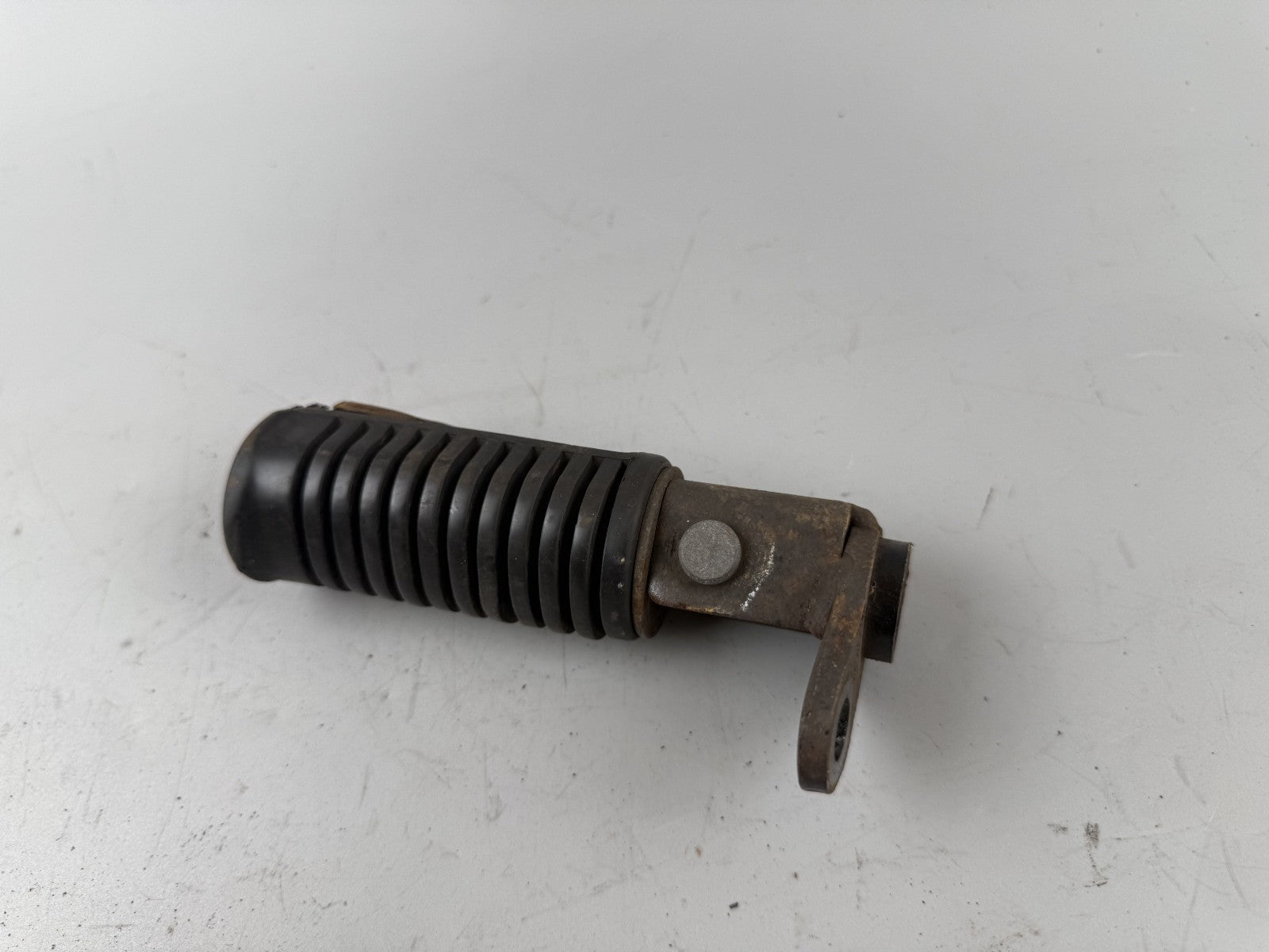 Honda CX500 Fußraste vorne rechts right  Raste Footrest Footpeg Hangers
