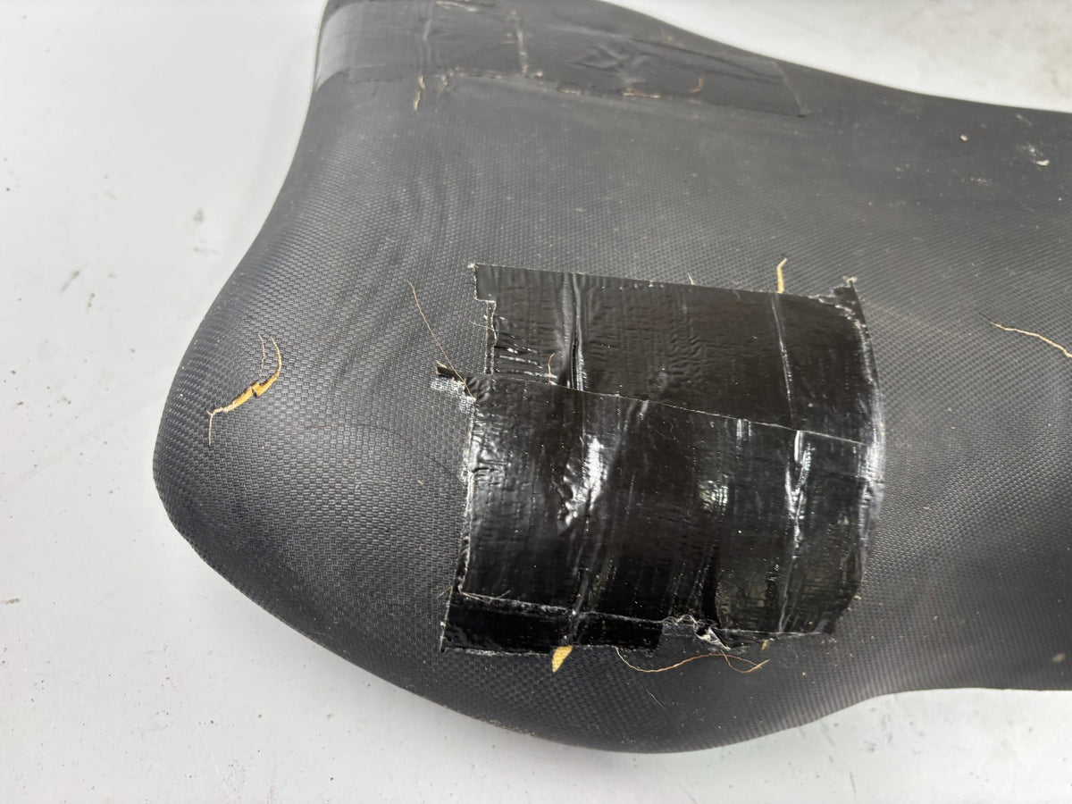 Suzuki SV650 S AV Sitzbank Seat Sitz Fahrer front Kissen bezug